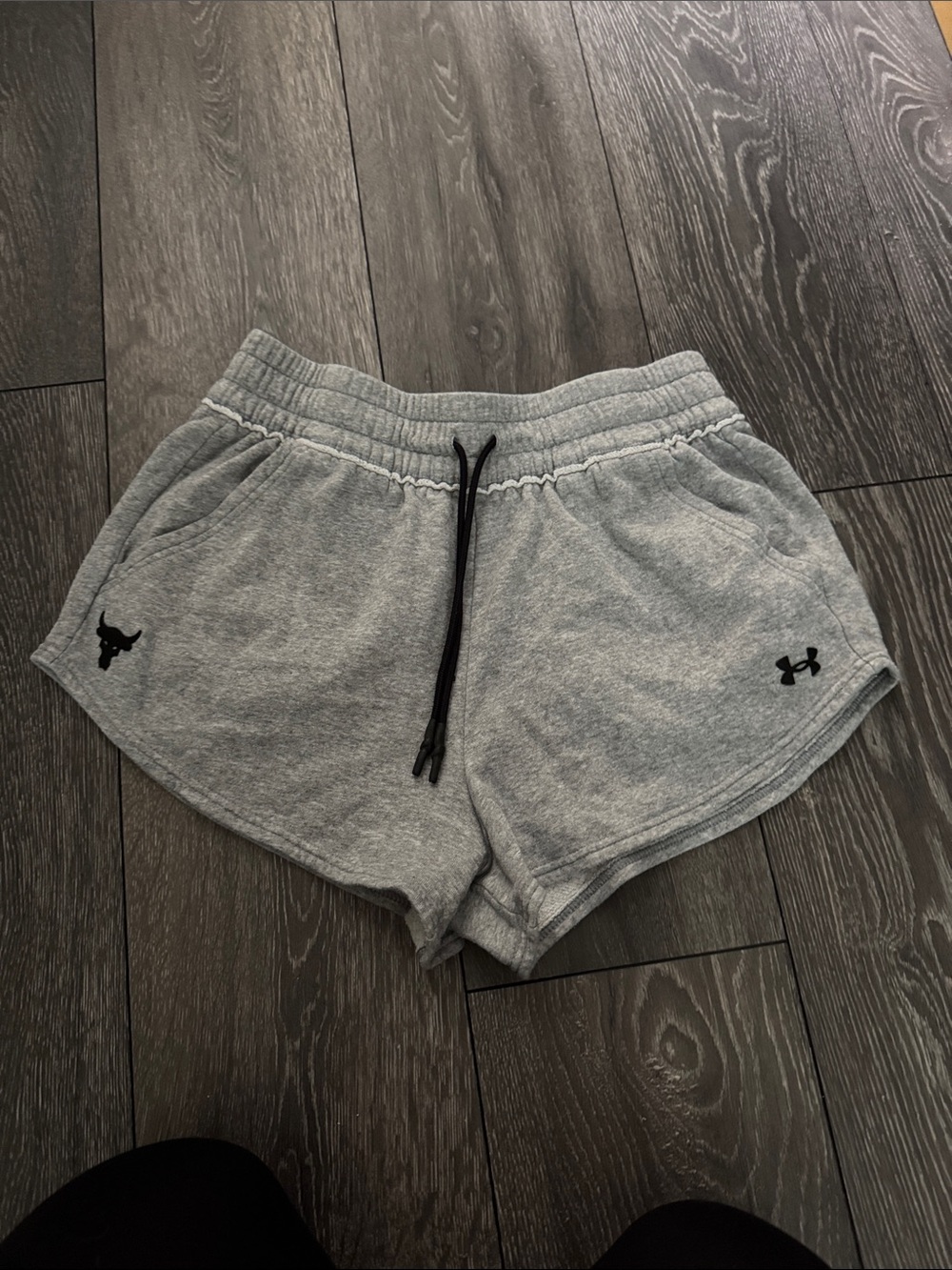 Under Armour Women’s Light Gray Athletic Shorts with Black Drawstring